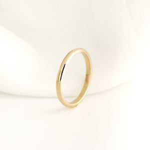 Handcrafted Solid 9ct Yellow Gold Classic D-Shape Unisex Wedding Ring